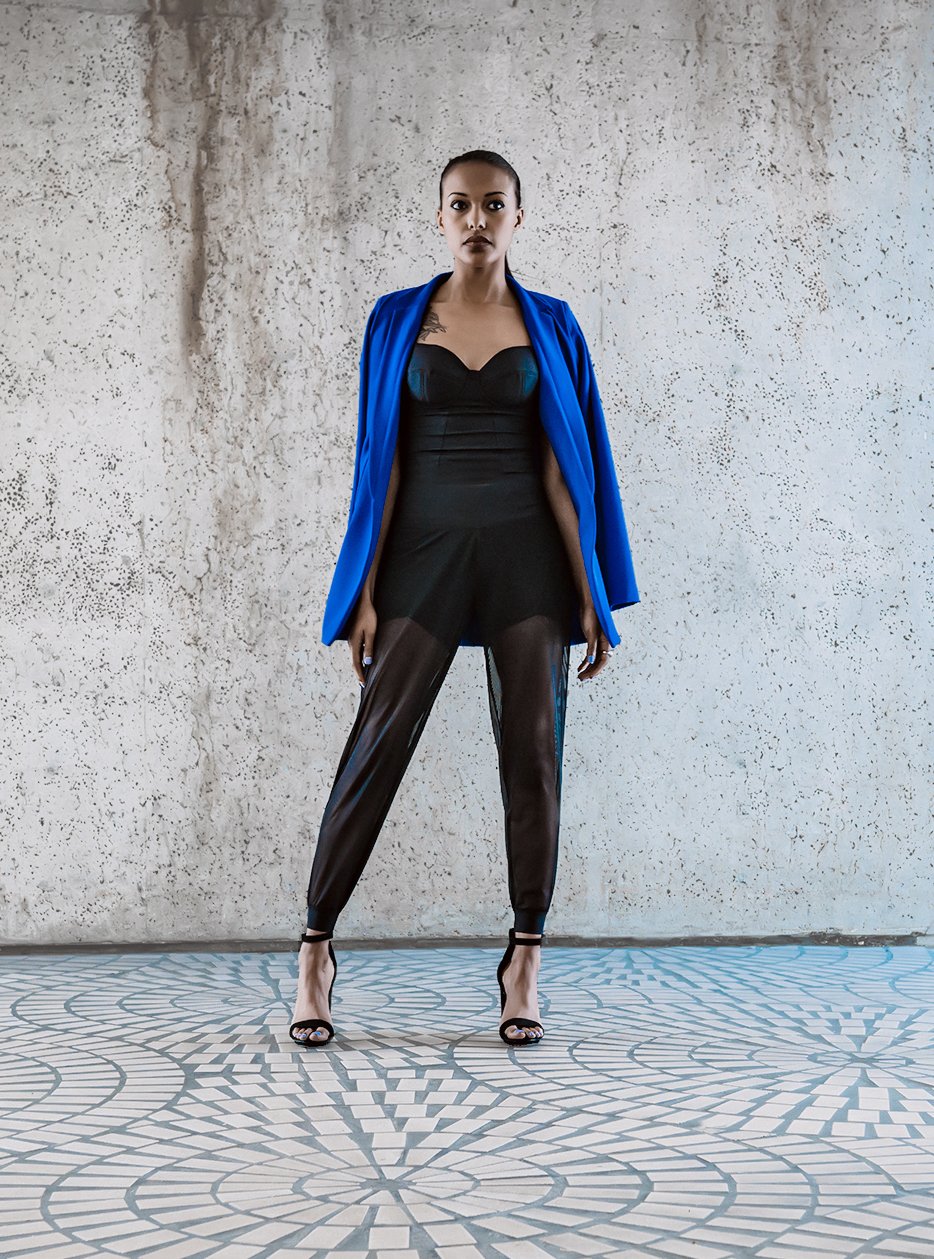 Sapphire Blue Stretch Blazer, Black Bustier Sports Bra Top, Black Mesh Yoga Pants