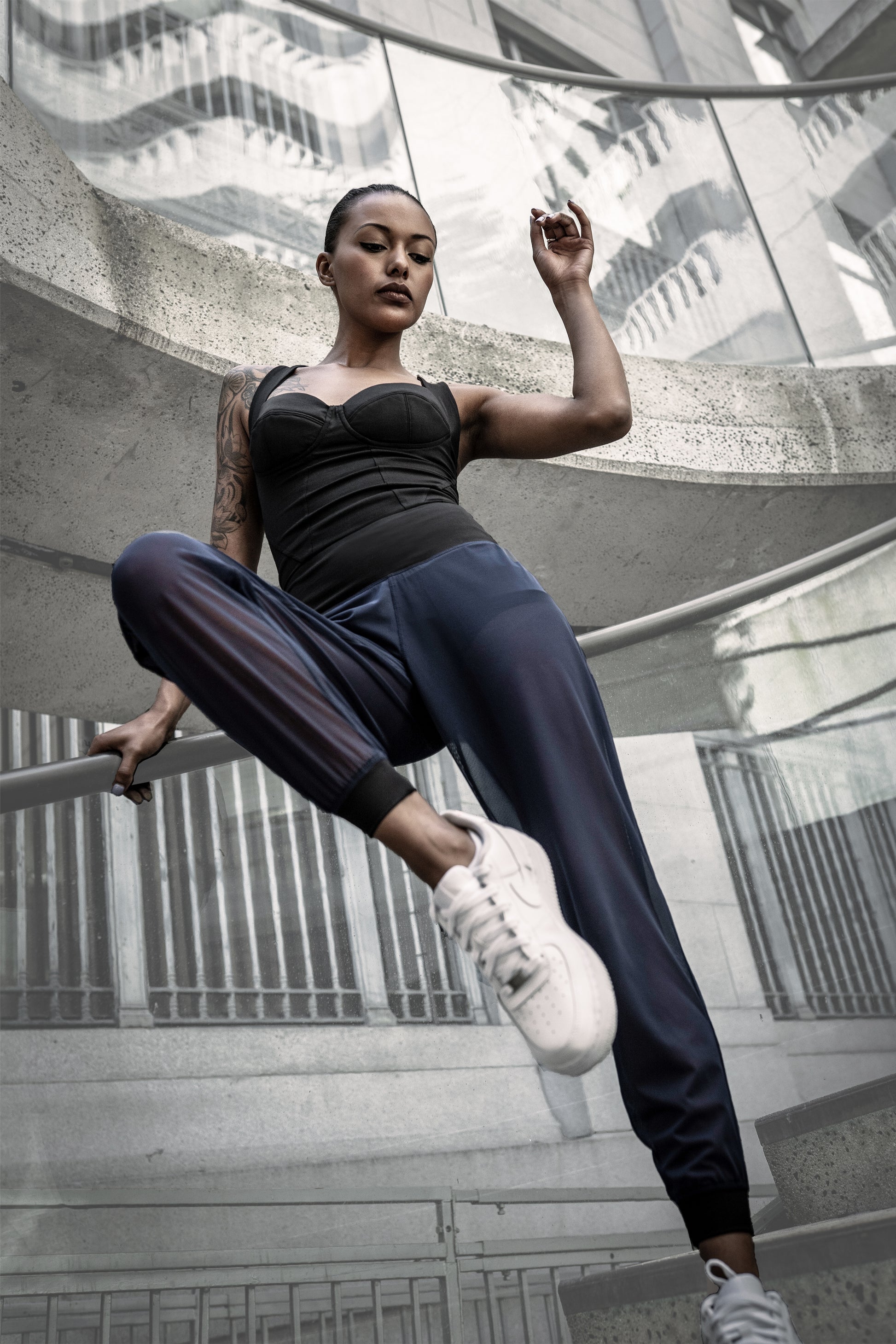 Black Bustier Sports Bra Top, Navy Blue Mesh Yoga Pants