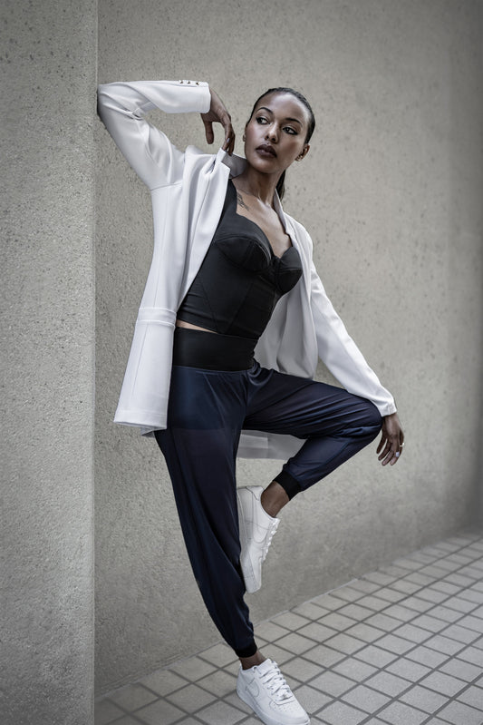 Hot Short Yoga Pants with Navy Blue Mesh and Black High Waist